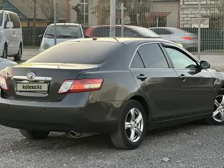 Toyota Camry 2010 года за 5 450 000 тг. в Актобе – фото 5