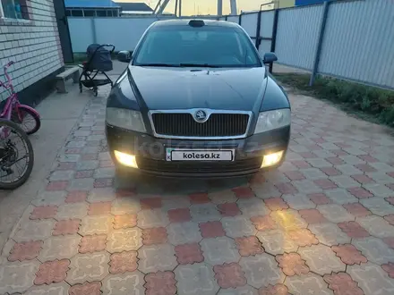 Skoda Octavia 2006 года за 2 400 000 тг. в Актобе – фото 2