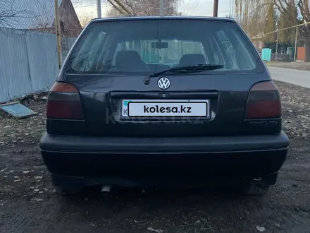 Volkswagen Golf 1993 года за 1 200 000 тг. в Алматы – фото 4