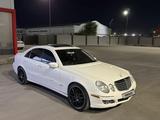 Mercedes-Benz E 320 2003 годаүшін5 800 000 тг. в Шымкент – фото 2
