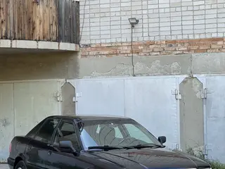 Audi 80