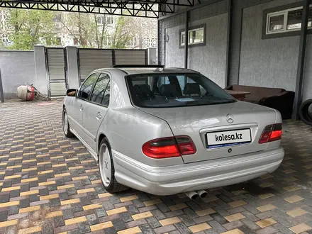 Mercedes-Benz E 430 2001 года за 4 500 000 тг. в Алматы – фото 11