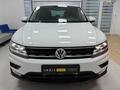 Volkswagen Tiguan 2017 года за 10 490 000 тг. в Атырау – фото 2