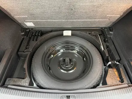 Volkswagen Tiguan 2017 года за 10 490 000 тг. в Атырау – фото 21