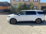 Kia Carnival 2022 года за 20 000 000 тг. в Актобе – фото 2