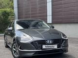 Hyundai Sonata 2022 года за 11 000 000 тг. в Караганда