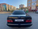 Mercedes-Benz E 320 2000 года за 4 700 000 тг. в Актобе – фото 4