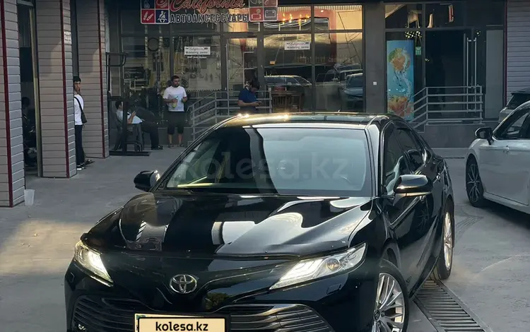 Toyota Camry 2019 года за 15 000 000 тг. в Шымкент