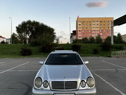 Mercedes-Benz E 320 1996 года за 3 000 000 тг. в Талдыкорган – фото 10