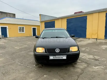 Volkswagen Jetta 2000 года за 3 000 000 тг. в Атырау