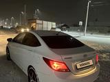 Hyundai Accent 2014 года за 6 100 000 тг. в Караганда – фото 2