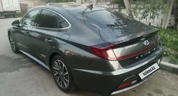 Hyundai Sonata 2023 года за 11 300 000 тг. в Алматы – фото 4