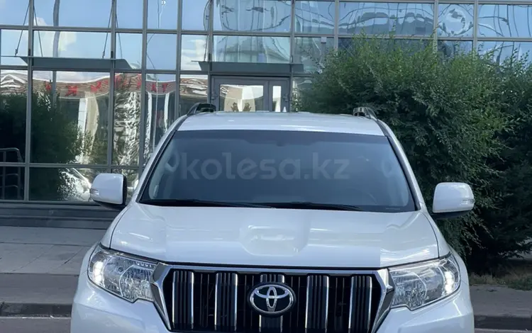 Toyota Land Cruiser Prado 2020 года за 23 000 000 тг. в Астана