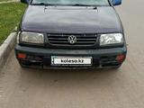 Volkswagen Vento 1992 года за 1 000 000 тг. в Петропавловск