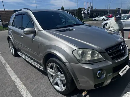 Mercedes-Benz ML 63 AMG 2006 года за 7 800 000 тг. в Алматы – фото 2