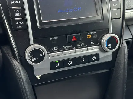 Toyota Camry 2013 года за 8 000 000 тг. в Атырау – фото 22