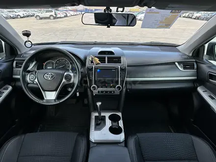Toyota Camry 2013 года за 8 000 000 тг. в Атырау – фото 8