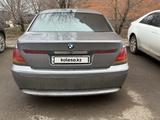 BMW 735 2001 года за 3 000 000 тг. в Астана – фото 2