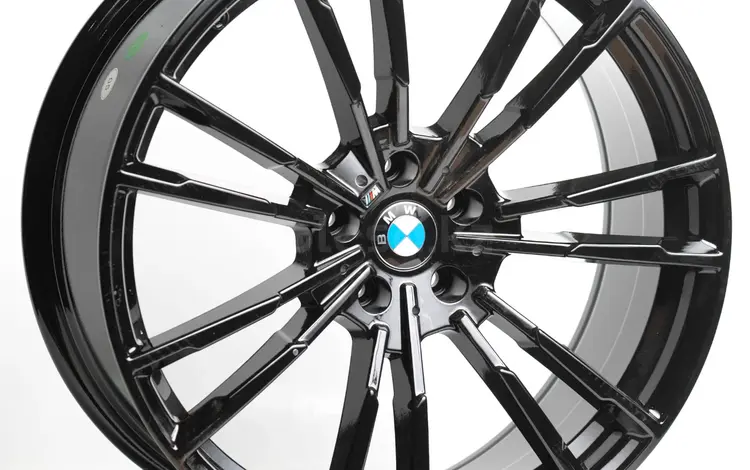 BMW M5 R19 8, 5J 5x120 ET30 ЦО72, 6 Black Face за 380 000 тг. в Алматы