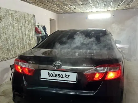 Toyota Camry 2012 года за 8 700 000 тг. в Актобе – фото 3