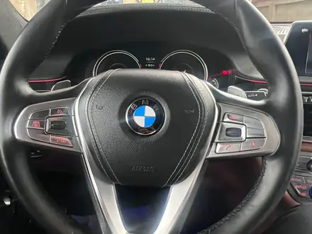 BMW 750 2016 года за 28 500 000 тг. в Алматы – фото 9