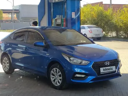 Hyundai Accent 2018 года за 7 500 000 тг. в Астана