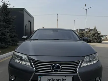 Lexus ES 300h 2014 года за 12 000 000 тг. в Алматы – фото 4