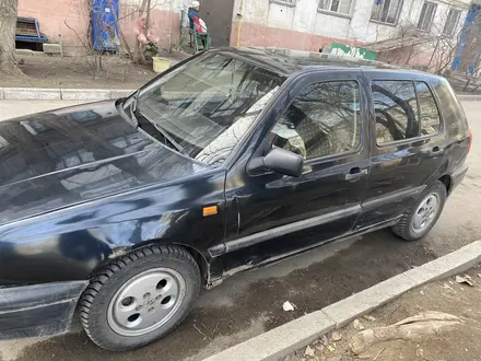 Volkswagen Golf 1995 года за 800 000 тг. в Павлодар – фото 2