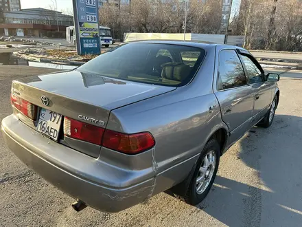 Toyota Camry 2001 года за 2 999 999 тг. в Усть-Каменогорск – фото 10