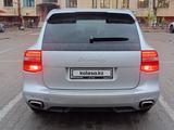 Porsche Cayenne 2007 года за 6 500 000 тг. в Актобе – фото 4
