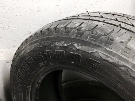 Летние шины Bridgestone 255/60/17 за 39 990 тг. в Астана – фото 2