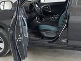 Toyota RAV4 2012 года за 7 000 000 тг. в Астана – фото 4