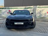 Chevrolet Camaro 2023 года за 22 000 000 тг. в Алматы – фото 2
