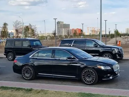 Lincoln Continental 2020 года за 22 500 000 тг. в Астана – фото 3