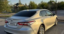 Toyota Camry 2018 года за 10 500 000 тг. в Кызылорда – фото 3