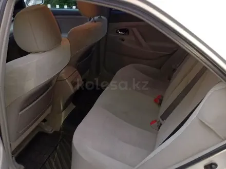 Toyota Camry 2011 года за 6 450 000 тг. в Атырау – фото 8