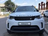 Land Rover Discovery 2017 года за 19 900 000 тг. в Алматы – фото 3