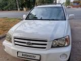 Toyota Highlander 2001 года за 6 300 000 тг. в Тараз – фото 2