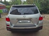 Toyota Highlander 2013 года за 13 000 000 тг. в Уральск – фото 4