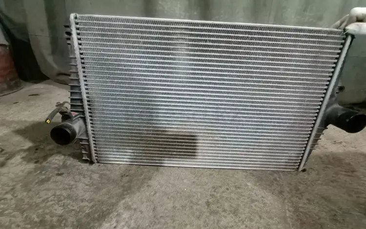 Интеркулер радиатор Вольво ХС90 за 20 000 тг. в Астана