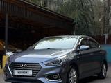 Hyundai Accent 2018 года за 6 250 000 тг. в Алматы – фото 2