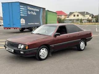 Audi 100
