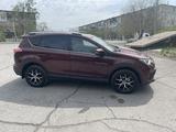 Toyota RAV4 2018 годаүшін13 850 000 тг. в Караганда – фото 3