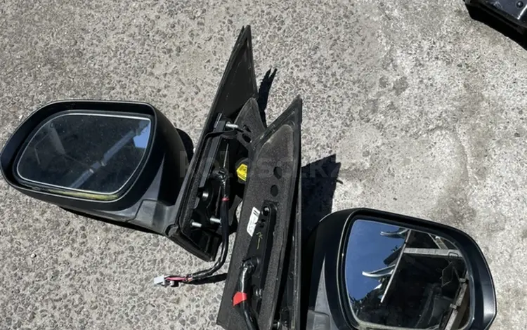 Зеркало Сиеннна 2012 за 80 808 тг. в Алматы