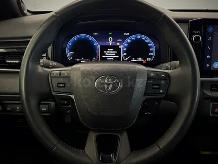 Toyota Camry Luxe 2024 года за 21 190 000 тг. в Астана – фото 14