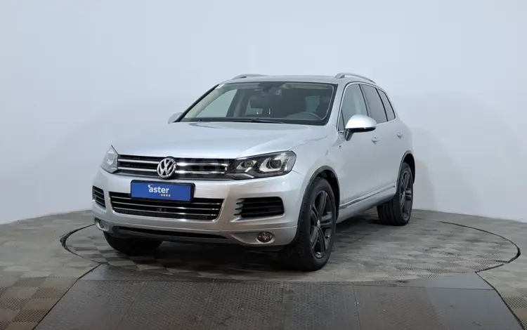 Volkswagen Touareg 2012 года за 7 490 000 тг. в Астана