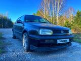 Volkswagen Golf 2002 года за 1 300 000 тг. в Риддер