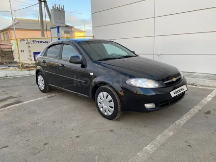 Chevrolet Lacetti 2012 года за 2 250 000 тг. в Атырау – фото 11