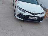 Toyota Camry 2021 годаүшін16 500 000 тг. в Атырау