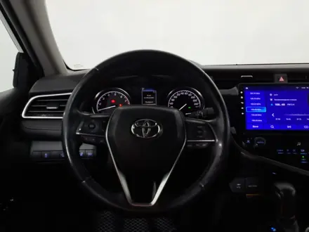 Toyota Camry 2019 года за 12 450 000 тг. в Астана – фото 13